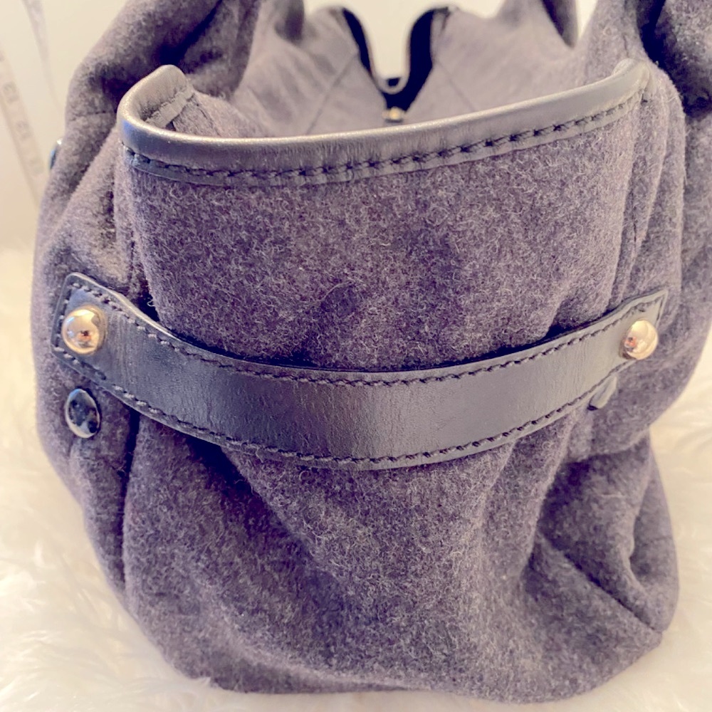 NWOT Kate Spade Authentic Wool Button Hand Bag - Picture 3 of 9